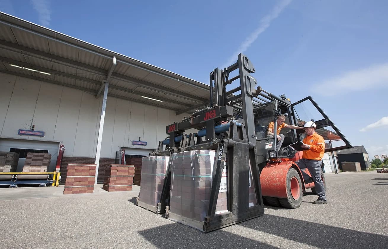 Контроль качества готовой продукции на заводе